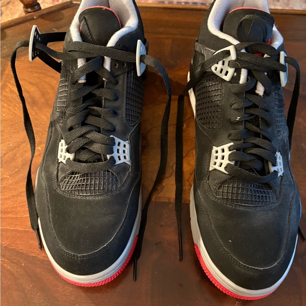 Jordan 4 Retro Bred, size 12, EUC